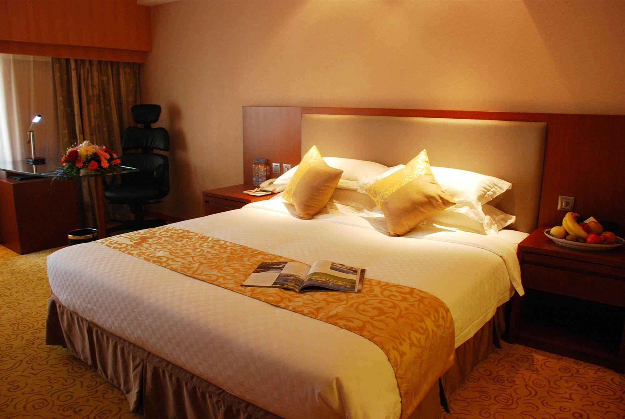 Shanghai Forte Hotel Экстерьер фото